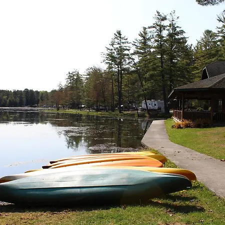 Alpine Lake Lakefront Park Model 4